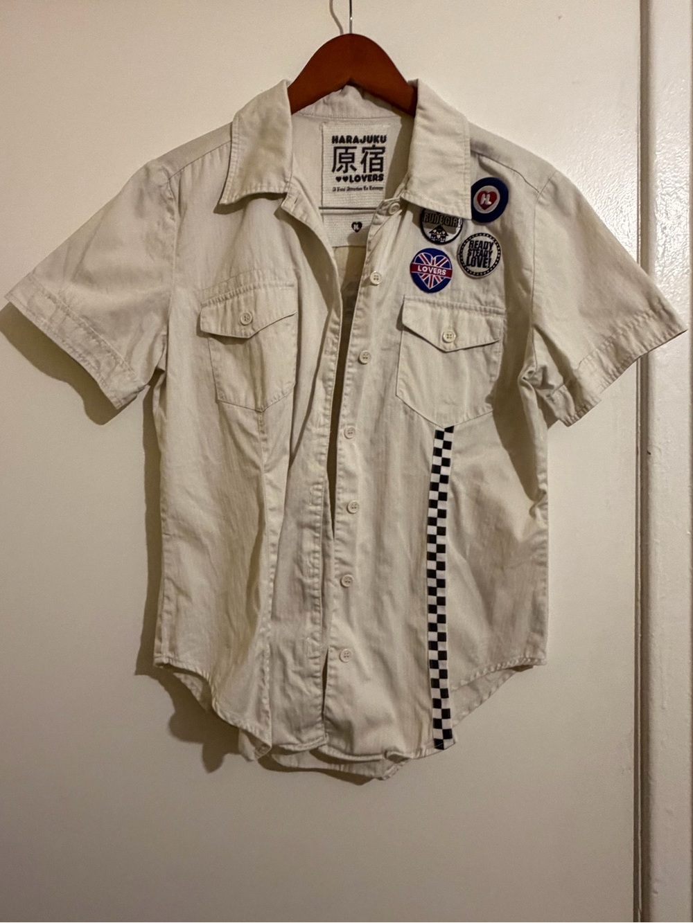 Vintage Rare Harajuku Lovers Cream/Off White Button Down Shirt with Logo Patches